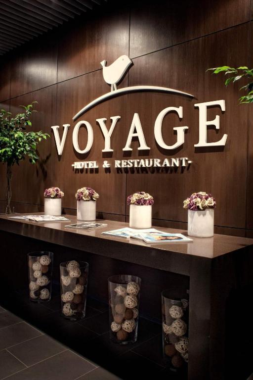Voyage Hotel Karagandy Екстериор снимка